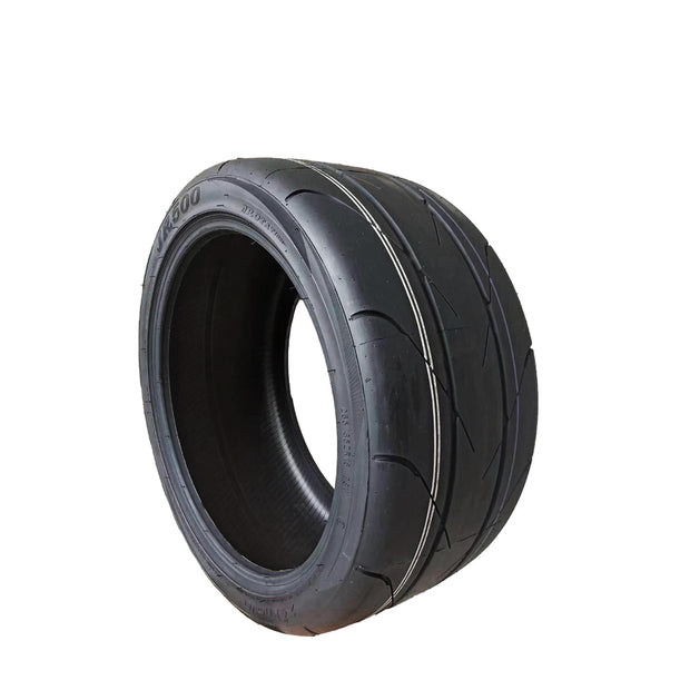 Opona 265/35 R18 - Zeknova JR 500